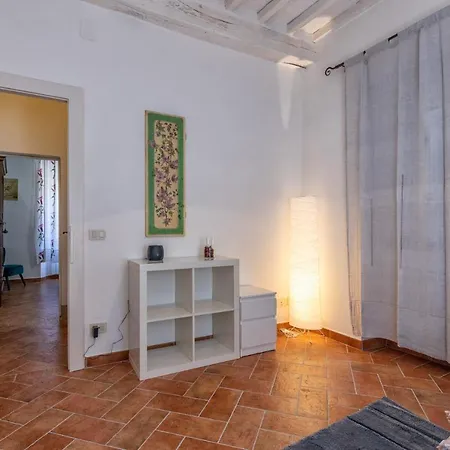 Tina's House Apartment Cortona