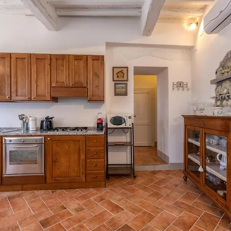 Lejlighed Tina's House